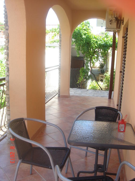 Apartments Renata Primošten Camera foto