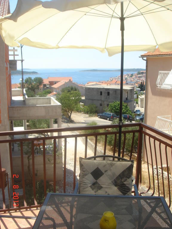 Apartments Renata Primošten Esterno foto