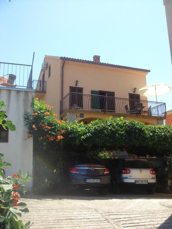 Apartments Renata Primošten Esterno foto
